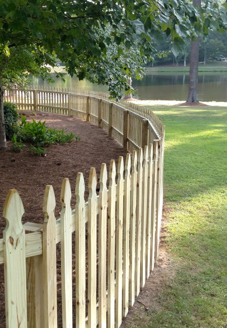 wooden curved fence